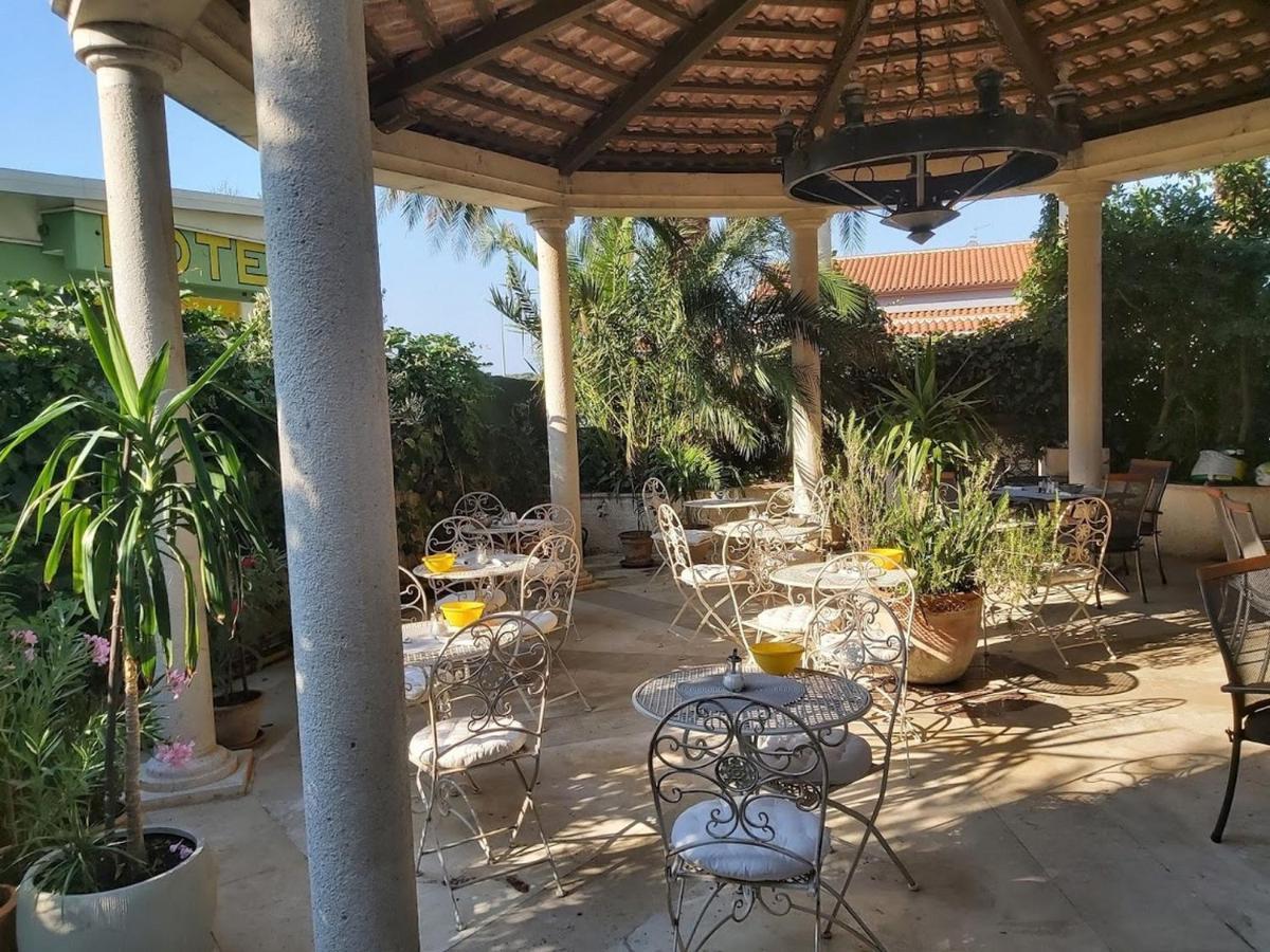 Rooms And Apartments Palma B&B Medulin Exterior foto