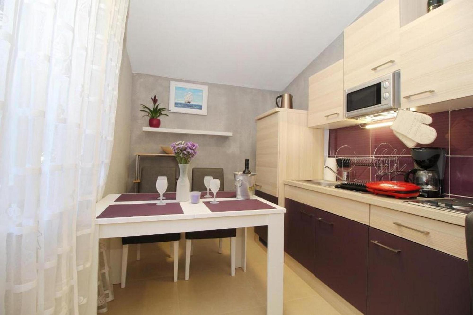 Rooms And Apartments Palma B&B Medulin Exterior foto